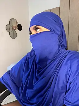 Snapshot of rashaaa_ chatting on March 11, 2026, 2:50 am rashaaa online show from March 11, 2026, 2:50 am