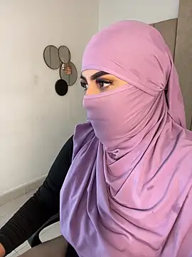 Snapshot of rashaaa_ chatting on March 22, 2026, 2:26 am rashaaa online show from March 22, 2026, 2:26 am