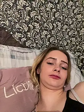 kken21 online show from February 13, 2026, 9:55 pm