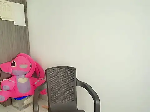 Snapshot of DollsKiara chatting on March 23, 2026, 2:15 am DollsKiara online show from March 23, 2026, 2:15 am