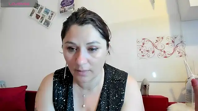 EVELYNA88 online show from July 21, 2026, 10:06 am