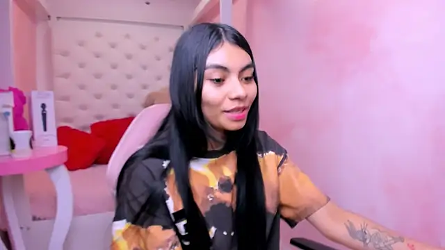 Snapshot of eimmy__skinny chatting on March 27, 2026, 8:26 am eimmy skinny online show from March 27, 2026, 8:26 am