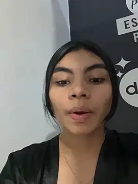 eimmy  skinny online show from May 15, 2026, 11:23 pm