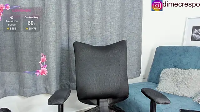 sexy curly1 online show from March 28, 2026, 3:55 pm