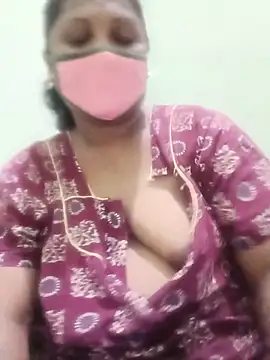tamilkaviya431 online show from June 3, 2026, 12:02 am