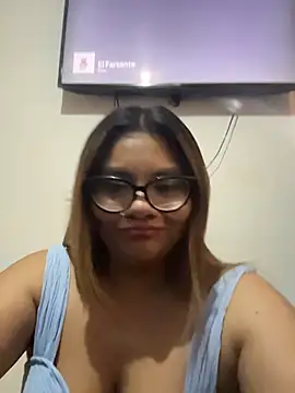 ludmila x online show from April 5, 2026, 7:27 am