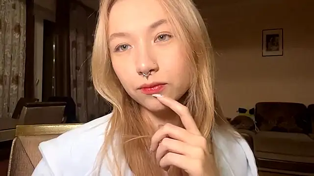 PinkTraible online show from February 28, 2026, 11:22 am