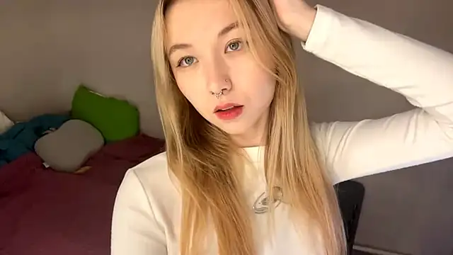 PinkTraible online show from March 13, 2026, 12:23 pm