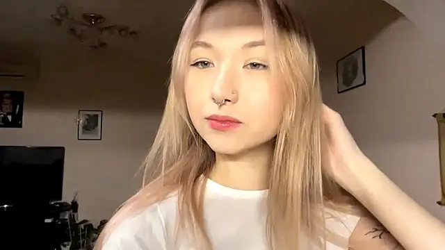 PinkTraible online show from March 30, 2026, 11:22 am