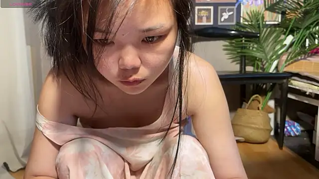 xiaosu22 online show from May 20, 2026, 2:07 am