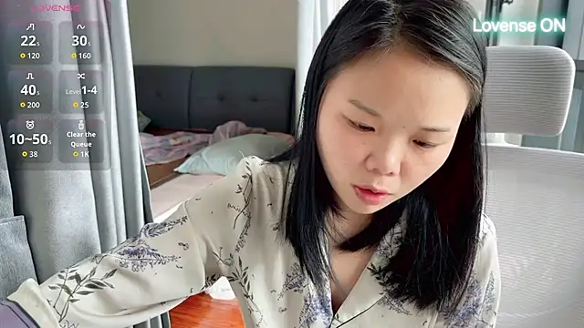 xiaosu22 online show from July 1, 2026, 8:27 am