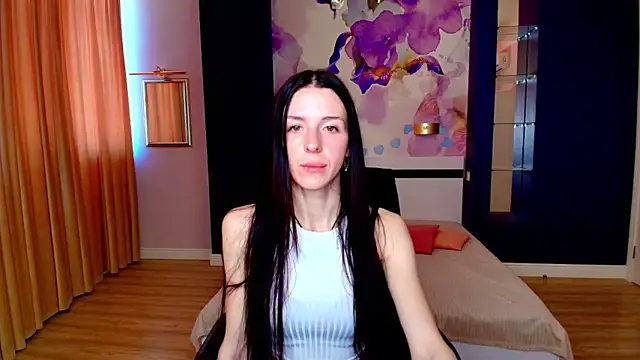 Snapshot of NoirDiva chatting on May 1, 2026, 6:18 am NoirDiva online show from May 1, 2026, 6:18 am