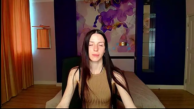 Snapshot of NoirDiva chatting on May 12, 2026, 11:29 am NoirDiva online show from May 12, 2026, 11:29 am