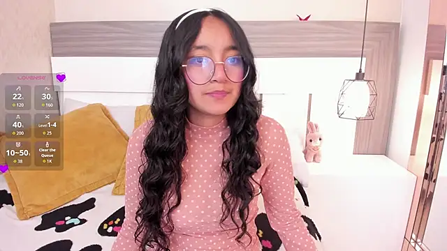 Snapshot of Emilyblussh chatting on March 27, 2026, 8:08 pm Emilyblussh online show from March 27, 2026, 8:08 pm