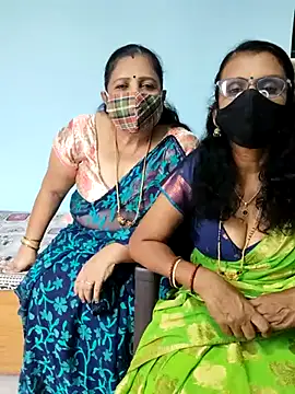 Snapshot of Kannadasexywifes chatting on April 16, 2026, 5:30 am Kannadasexywifes online show from April 16, 2026, 5:30 am