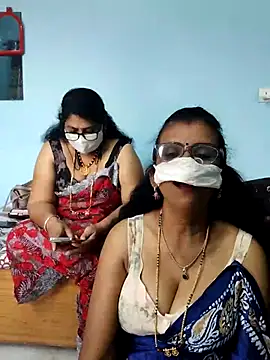 Snapshot of Kannadasexywifes chatting on April 23, 2026, 5:30 am Kannadasexywifes online show from April 23, 2026, 5:30 am