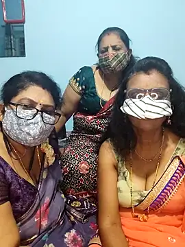 Snapshot of Kannadasexywifes chatting on April 24, 2026, 4:31 pm Kannadasexywifes online show from April 24, 2026, 4:31 pm