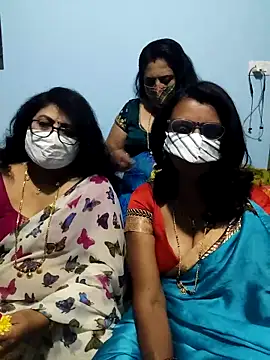 Snapshot of Kannadasexywifes chatting on April 30, 2026, 1:39 pm Kannadasexywifes online show from April 30, 2026, 1:39 pm