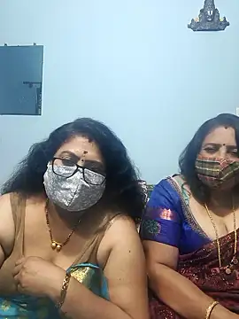Snapshot of Kannadasexywifes chatting on May 5, 2026, 5:43 pm Kannadasexywifes online show from May 5, 2026, 5:43 pm