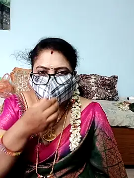 Snapshot of Kannadasexywifes chatting on May 16, 2026, 10:01 am Kannadasexywifes online show from May 16, 2026, 10:01 am