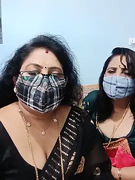 Snapshot of Kannadasexywifes chatting on May 20, 2026, 7:25 am Kannadasexywifes online show from May 20, 2026, 7:25 am