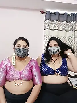 Snapshot of Kannadasexywifes chatting on July 4, 2026, 9:26 am Kannadasexywifes online show from July 4, 2026, 9:26 am