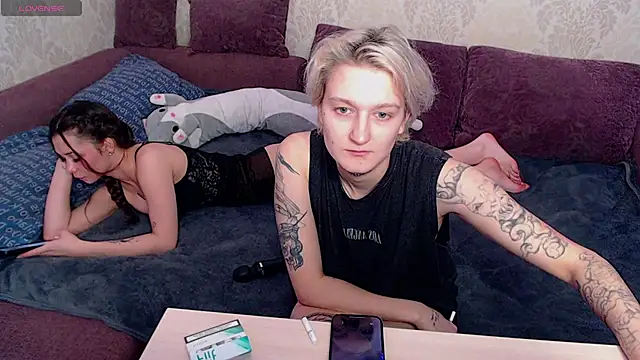 Evandiva online show from February 15, 2026, 4:58 pm