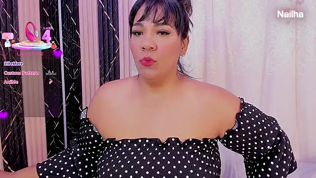 Snapshot of Cinnamon_Skin01 chatting on May 7, 2026, 12:54 pm Cinnamon Skin01 online show from May 7, 2026, 12:54 pm