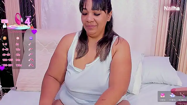 Snapshot of Cinnamon_Skin01 chatting on May 15, 2026, 11:06 am Cinnamon Skin01 online show from May 15, 2026, 11:06 am