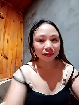 Pretty girl 2 online show from March 4, 2026, 10:49 pm