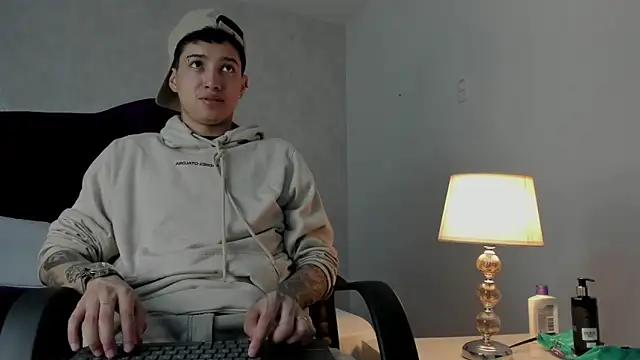 Snapshot of JoshBeech chatting on March 14, 2026, 2:11 pm JoshBeech online show from March 14, 2026, 2:11 pm