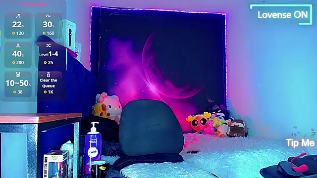 Snapshot of ThaliGirl21 chatting on May 22, 2026, 11:21 pm ThaliGirl21 online show from May 22, 2026, 11:21 pm