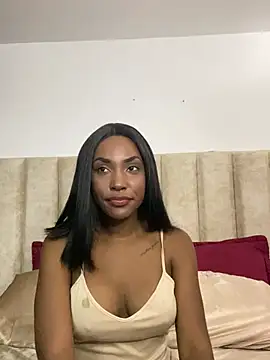 Snapshot of JustZoe_ chatting on May 14, 2026, 9:21 pm JustZoe online show from May 14, 2026, 9:21 pm