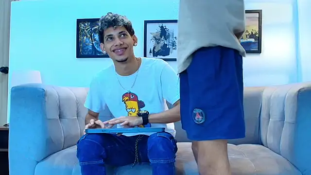 YOUNG BOYS HELL online show from March 30, 2026, 1:28 am