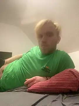 fickmichhart- online show from February 15, 2026, 10:28 pm