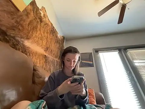 Snapshot of ash10alex chatting on March 30, 2026, 6:53 pm ash10alex online show from March 30, 2026, 6:53 pm