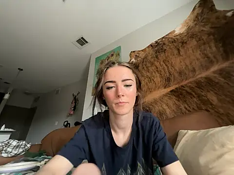 ash10alex online show from April 26, 2026, 3:42 pm