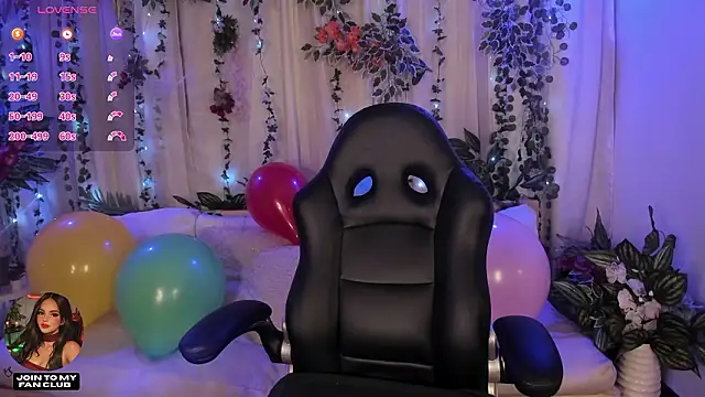 Snapshot of cata_desire chatting on March 18, 2026, 8:34 pm cata desire online show from March 18, 2026, 8:34 pm