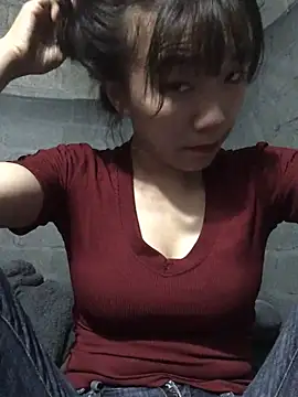 Snapshot of Sukem-mut chatting on March 28, 2026, 2:38 pm Sukem-mut online show from March 28, 2026, 2:38 pm