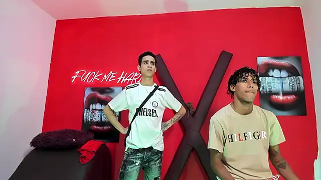 Snapshot of GREEN_BOYS chatting on February 22, 2026, 7:29 am GREEN BOYS online show from February 22, 2026, 7:29 am