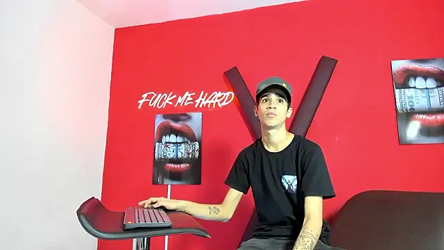 Snapshot of GREEN_BOYS chatting on March 11, 2026, 7:25 am GREEN BOYS online show from March 11, 2026, 7:25 am