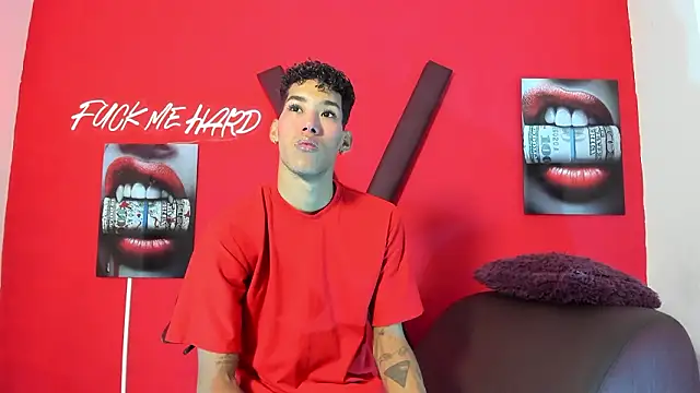 Snapshot of GREEN_BOYS chatting on March 14, 2026, 7:36 am GREEN BOYS online show from March 14, 2026, 7:36 am