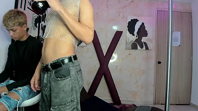 Snapshot of GREEN_BOYS chatting on April 1, 2026, 1:17 am GREEN BOYS online show from April 1, 2026, 1:17 am