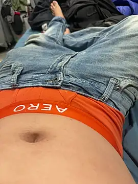 Jhon jairo420zzzz online show from May 10, 2026, 5:01 am