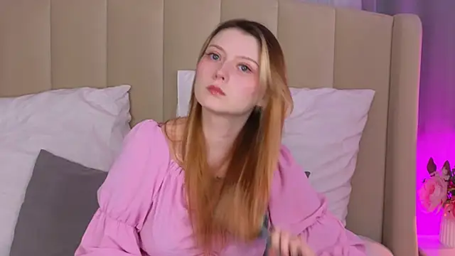 AlyssFrost online show from June 9, 2026, 2:45 am