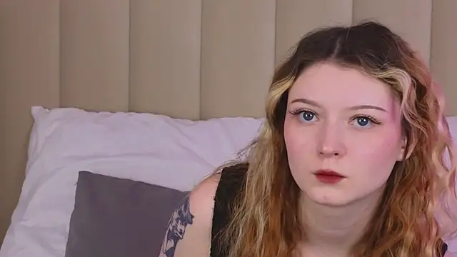 AlyssFrost online show from June 16, 2026, 3:31 am