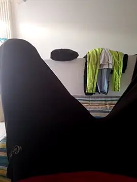 Snapshot of isuru_lakshan chatting on February 23, 2026, 4:26 pm isuru lakshan online show from February 23, 2026, 4:26 pm