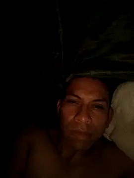 yisusalejo online show from February 15, 2026, 7:51 am