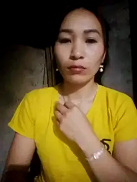 Thobaby112 online show from April 24, 2026, 9:39 pm