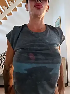 SculptedDomme online show from March 17, 2026, 8:23 pm